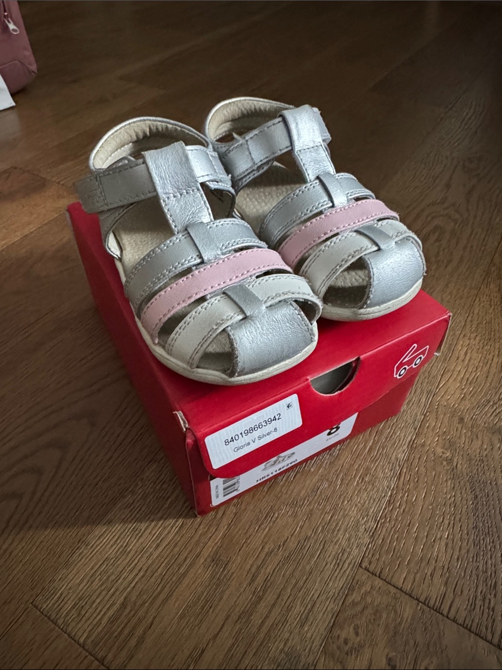 See Kai Run Gloria V 5 Silver and Pink HRS118F290 Sandals open toe size 8 24